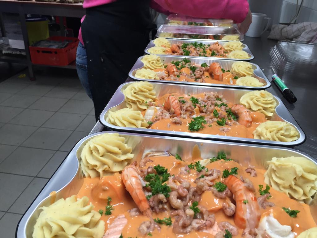 Verse visschotel van de traiteur Slagerij Van Puyvelde 